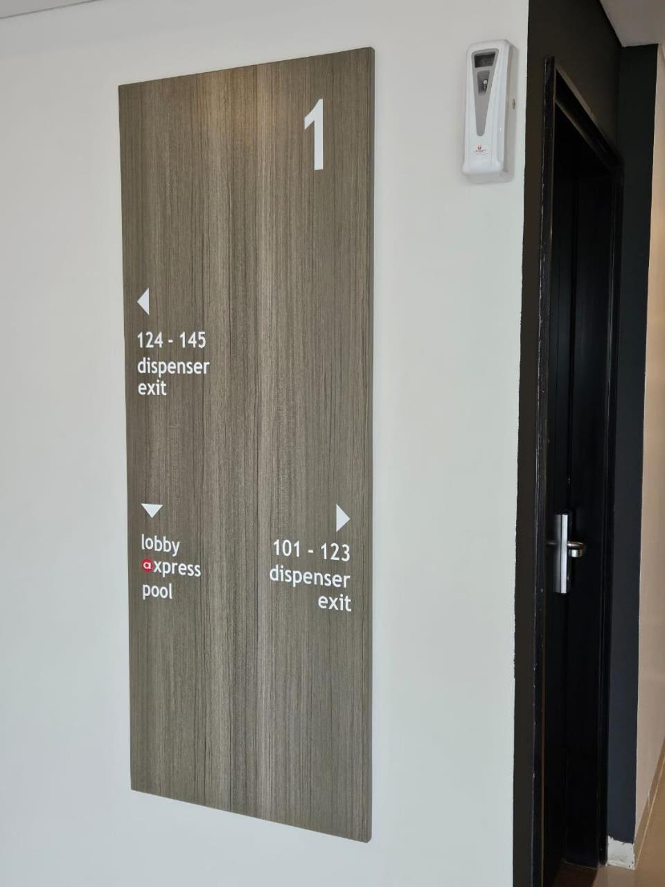 Amaris Cihampelas 2* Bandung